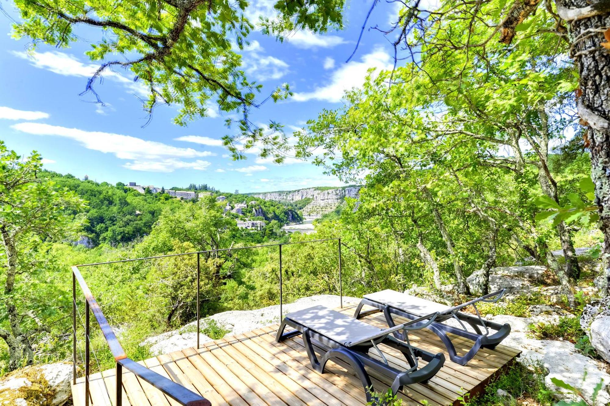Cabanes Lodges Le Serviere Балазюк Экстерьер фото