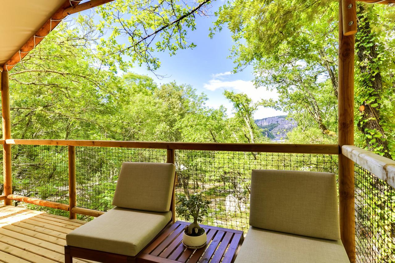 Cabanes Lodges Le Serviere Балазюк Экстерьер фото